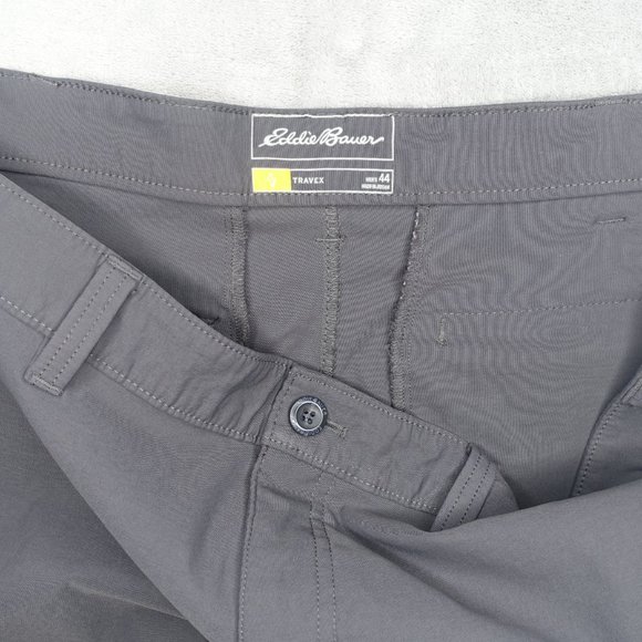 Eddie Bauer Travex Flat Front Shorts Men's 44 Gray - Picture 3 of 9